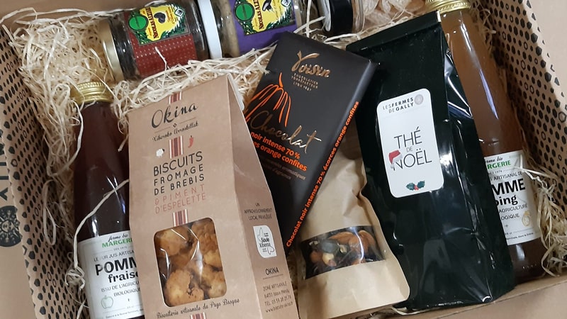 Faites livrer en cadeau une box apéro ou un coffret gourmand - Livraison  partout en France